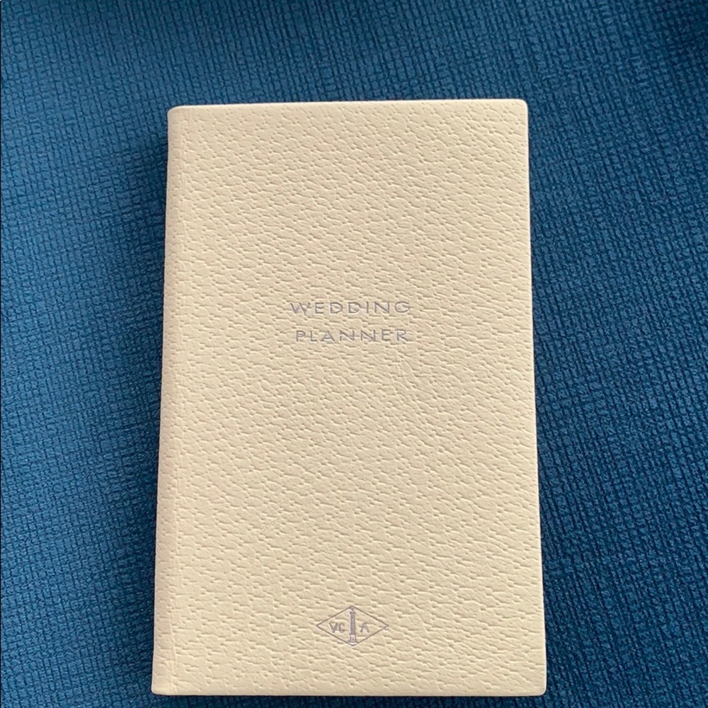 Van Cleef & Arpels Wedding Planner